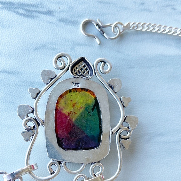 925 Sterling silver rainbow solar quartz necklace - Picture 6 of 8